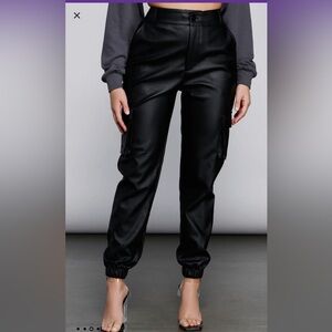 High Waist Faux Leather Cargo Pants Size Small